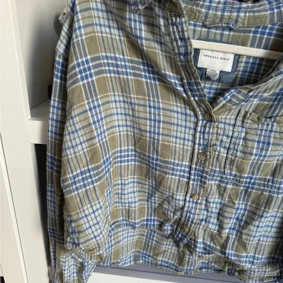 American Eagle blue green plaid flannel cropped long sleeve shirt top western - Picture 2 of 6